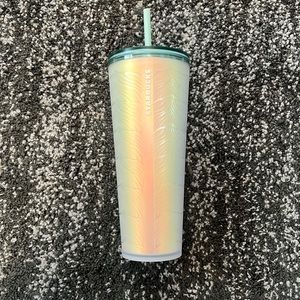 STARBUCKS Mermaid Tail Iridescent 24 oz Tumblr Venti Cold Cup